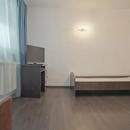 Monique By Cn2i Luxury Гостьовий будинок 3*